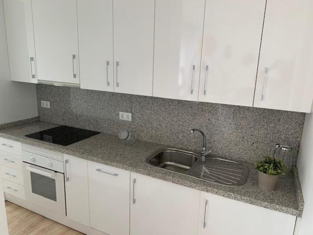 Perla Del Sol Apartment Torremolinos Bagian luar foto